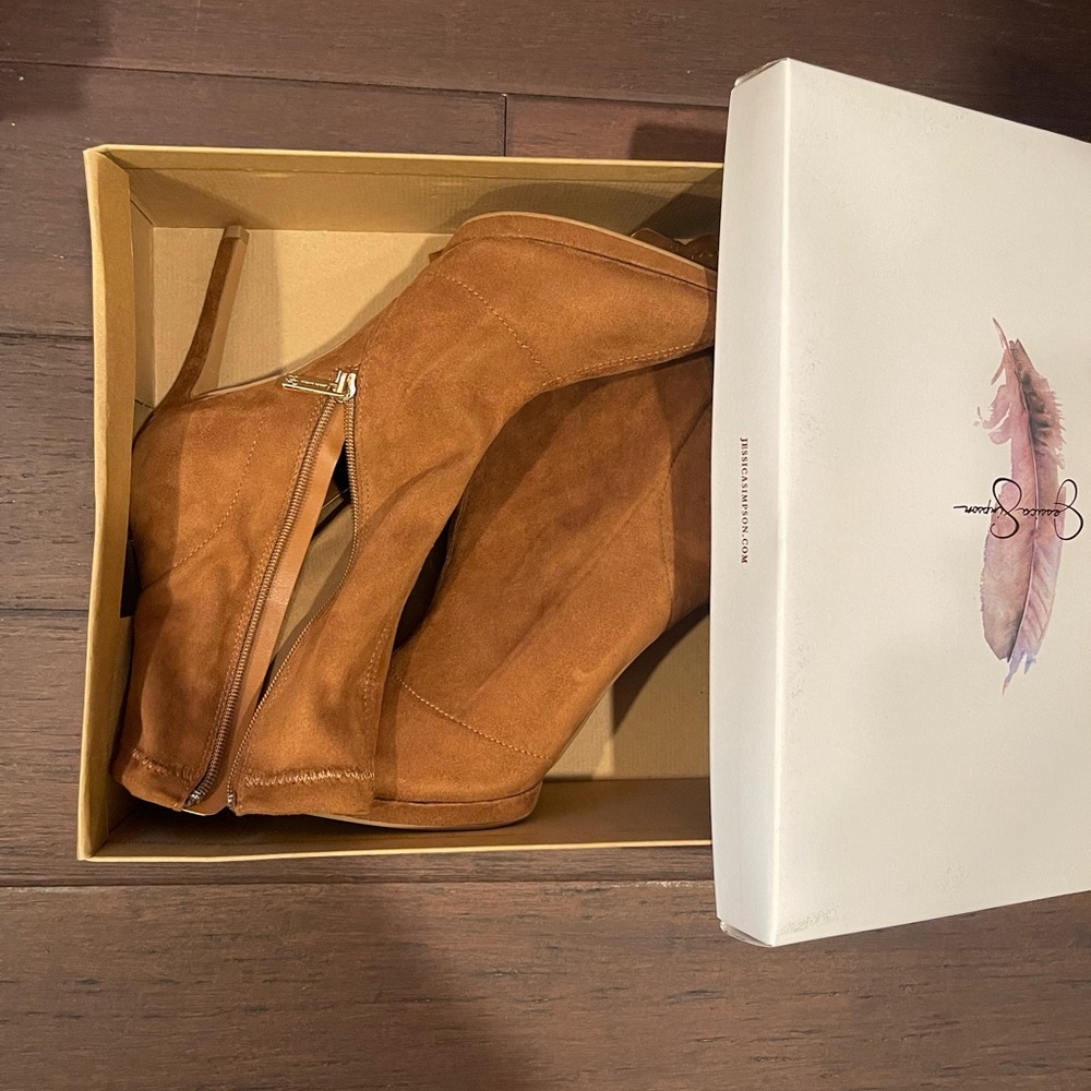 Jessica Simpson boots